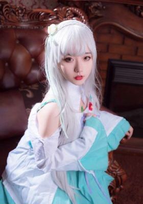 酒店服务生无删减版_国内精品91最新在线观看